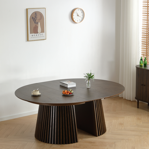 Lewis - Rundes Lamellen-Esszimmer-Tisch in geräuchertem Eichenfurnier mit Ausziehfunktion 120/160/200 cm - 2 Zusatzplatten inklusive