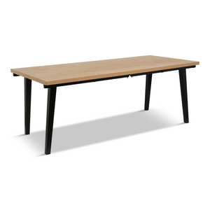 Valeria Fischgrät-Esstisch 200×90 cm in lackiertem Eichenfurnier